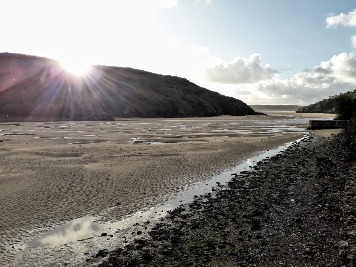 waterside crantock beach